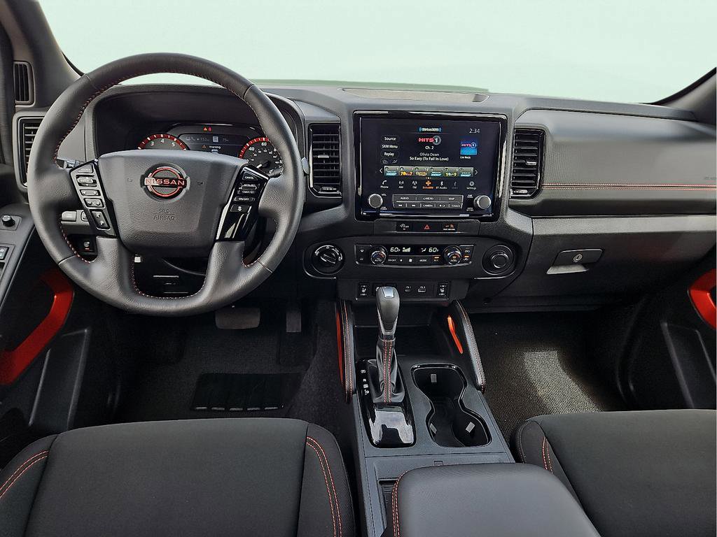 Used 2023 Nissan Frontier PRO-4X w/ Pro Convenience Package image 11