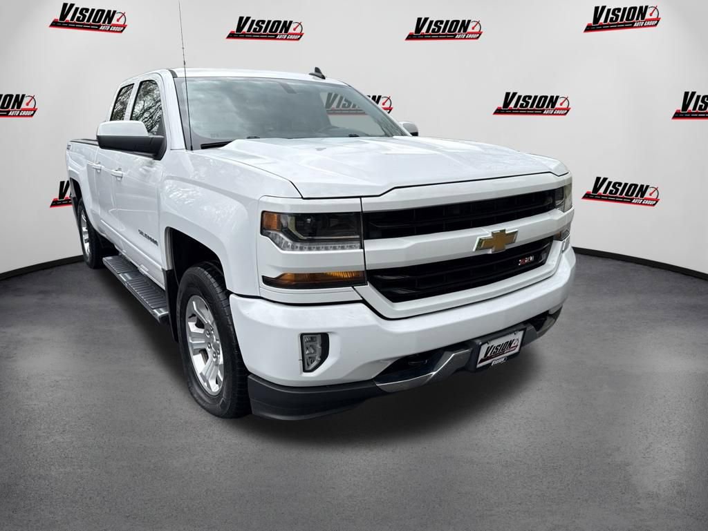 Used 2018 Chevrolet Silverado 1500 LT w/ All Star Edition AWD/4WD video 3