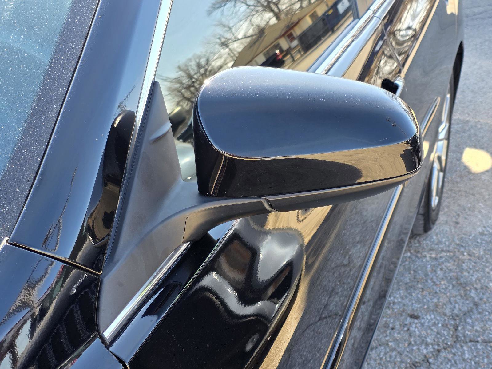 Used 2015 Toyota Camry XLE image 40