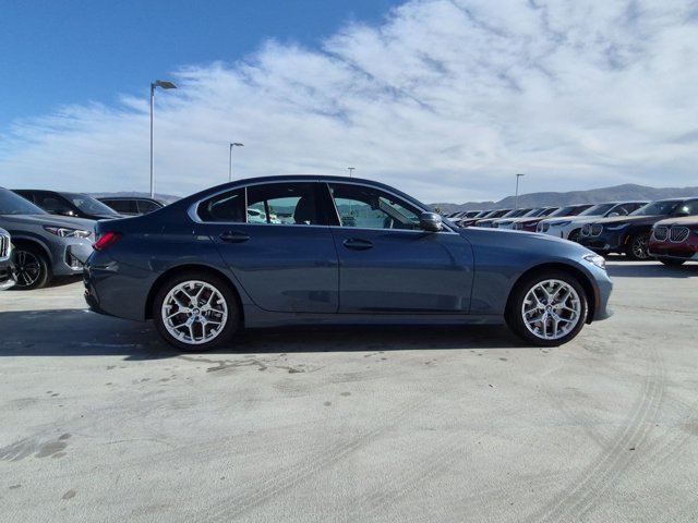 Used 2026 BMW 330i xDrive Sedan w/ Premium Package AWD/4WD image 4