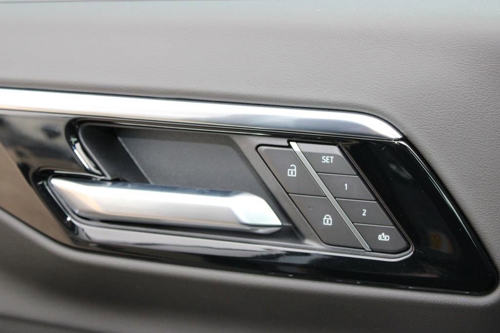 New 2025 Chevrolet Tahoe Premier image 41