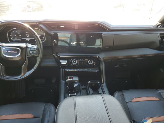 Used 2023 GMC Sierra 1500 AT4 w/ Technology Package AWD/4WD image 14