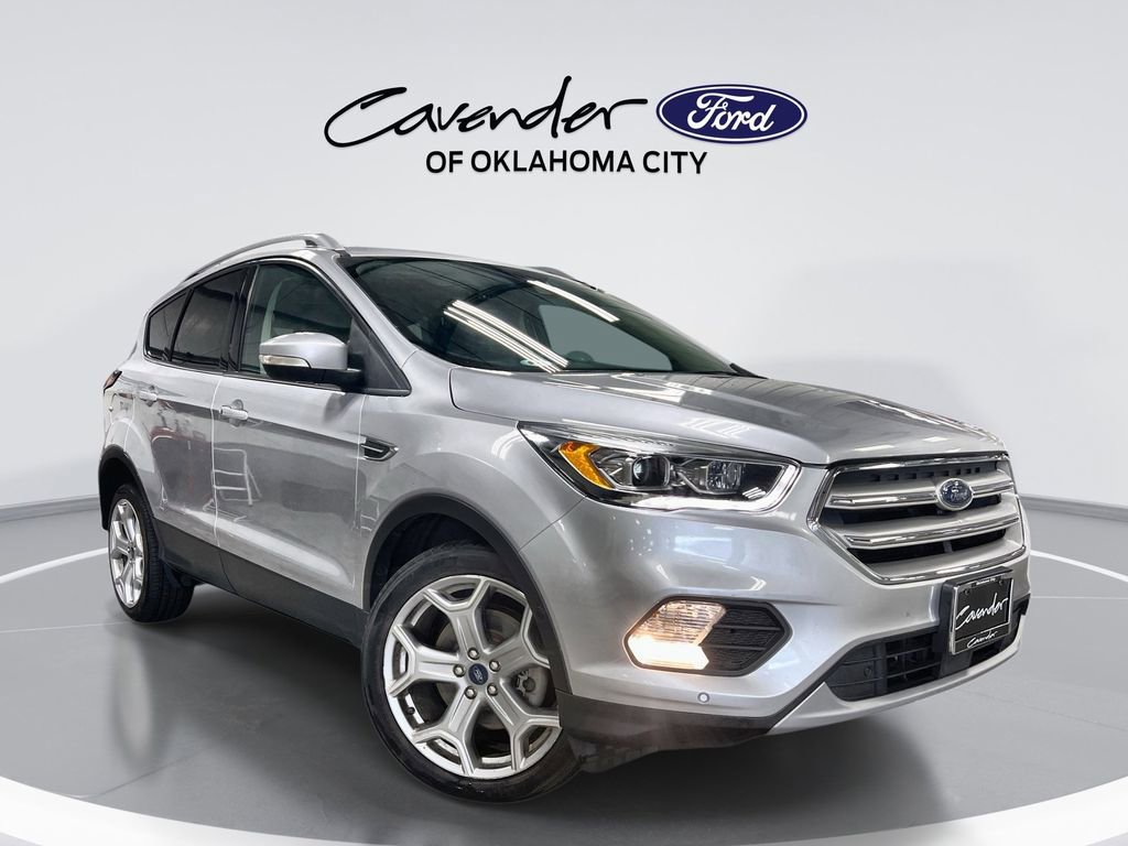 Used 2019 Ford Escape Titanium image 1