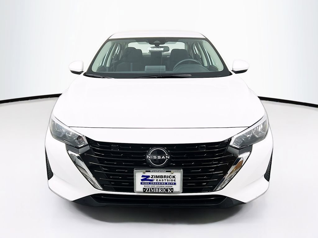 Used 2025 Nissan Sentra SV FWD image 2