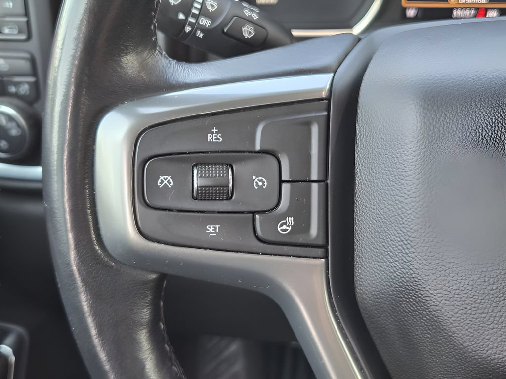 Used 2022 Chevrolet Silverado 1500 LT AWD/4WD image 26