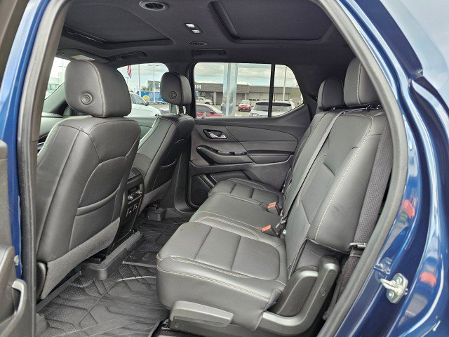 Used 2023 Chevrolet Traverse LT w/ LT Premium Package image 24