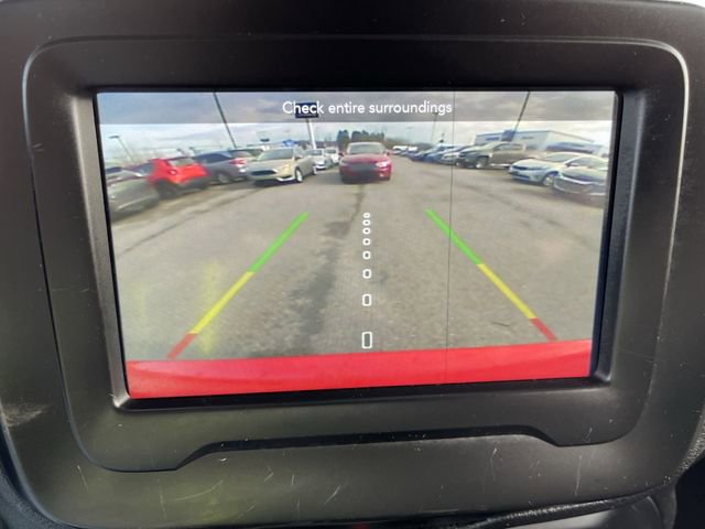 Used 2019 Jeep Renegade Latitude w/ Cold Weather Group image 25