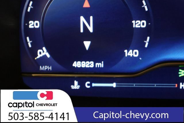 Used 2024 Chevrolet Suburban Z71 AWD/4WD image 18