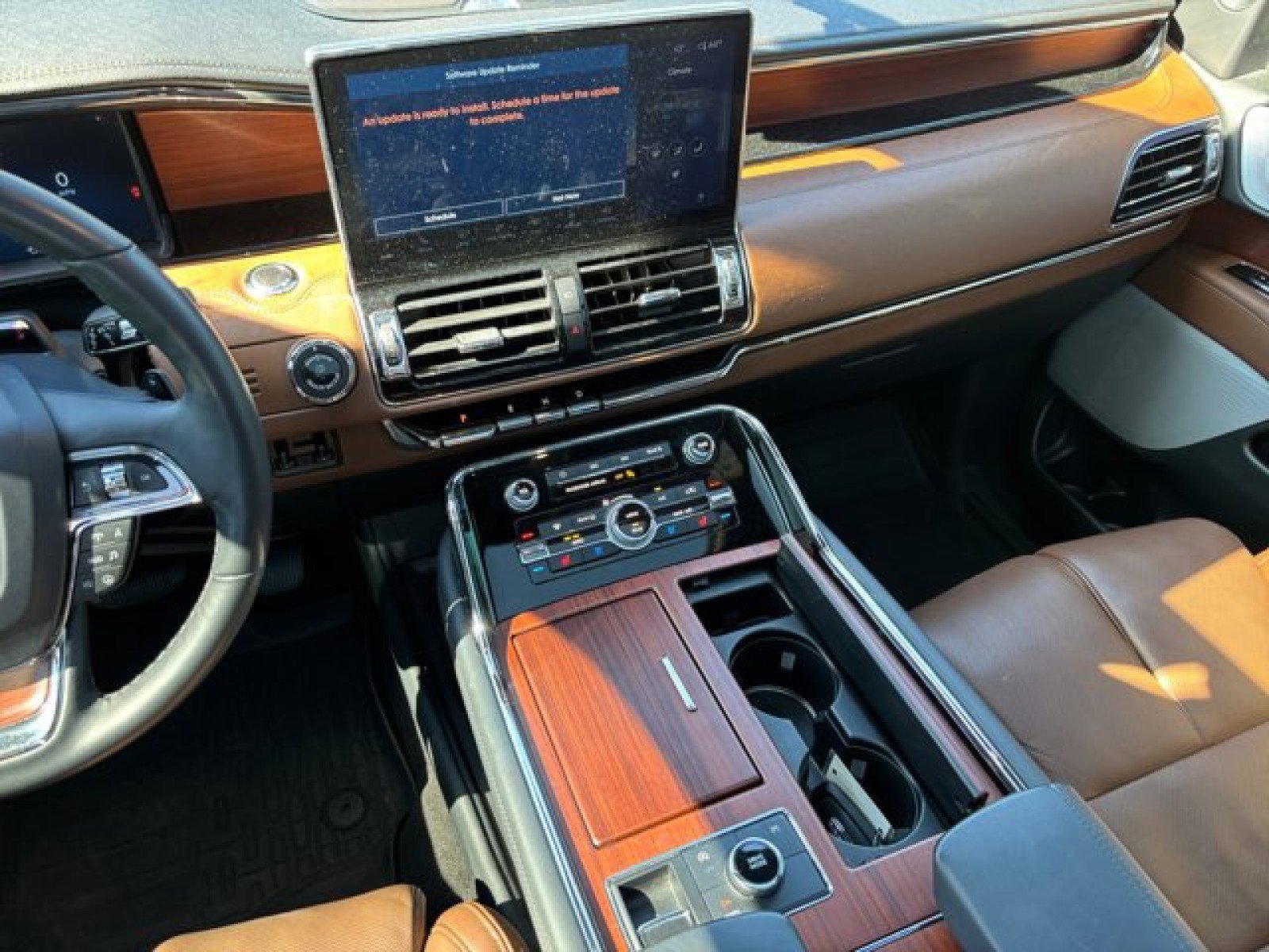 Used 2023 Lincoln Navigator L Reserve image 14