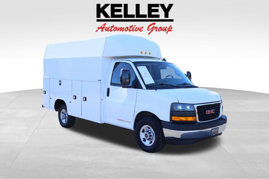 Used 2023 GMC Savana 3500 w/ Power Convenience Package image 1