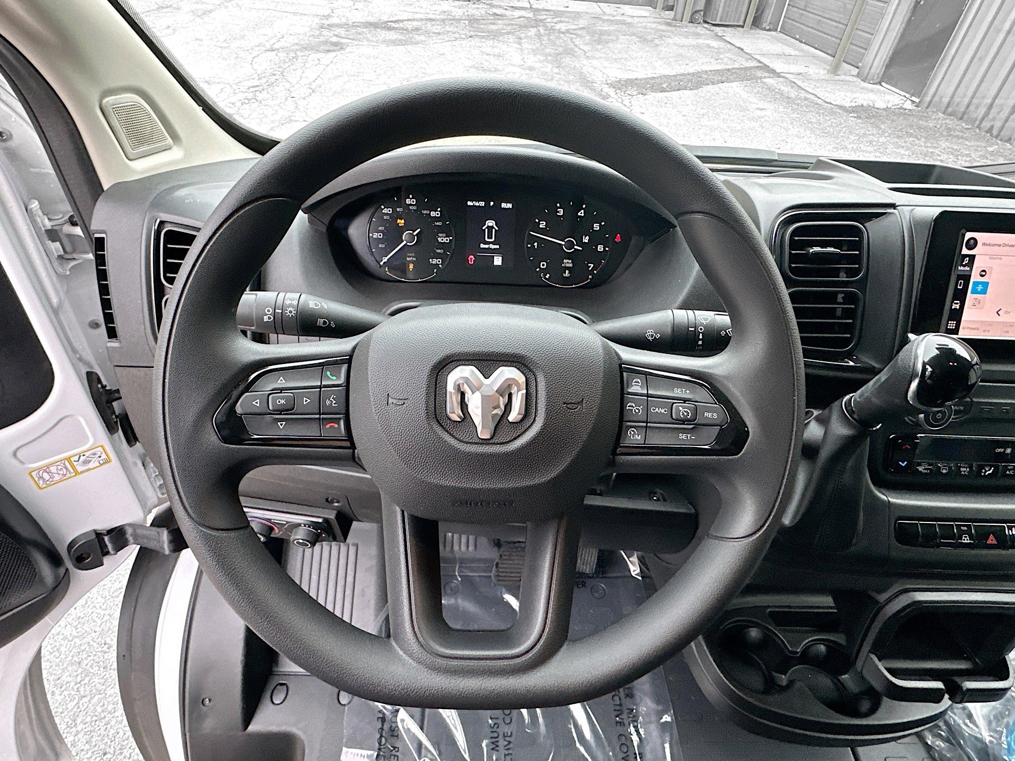 Used 2024 RAM ProMaster 2500 w/ Safety Group image 11