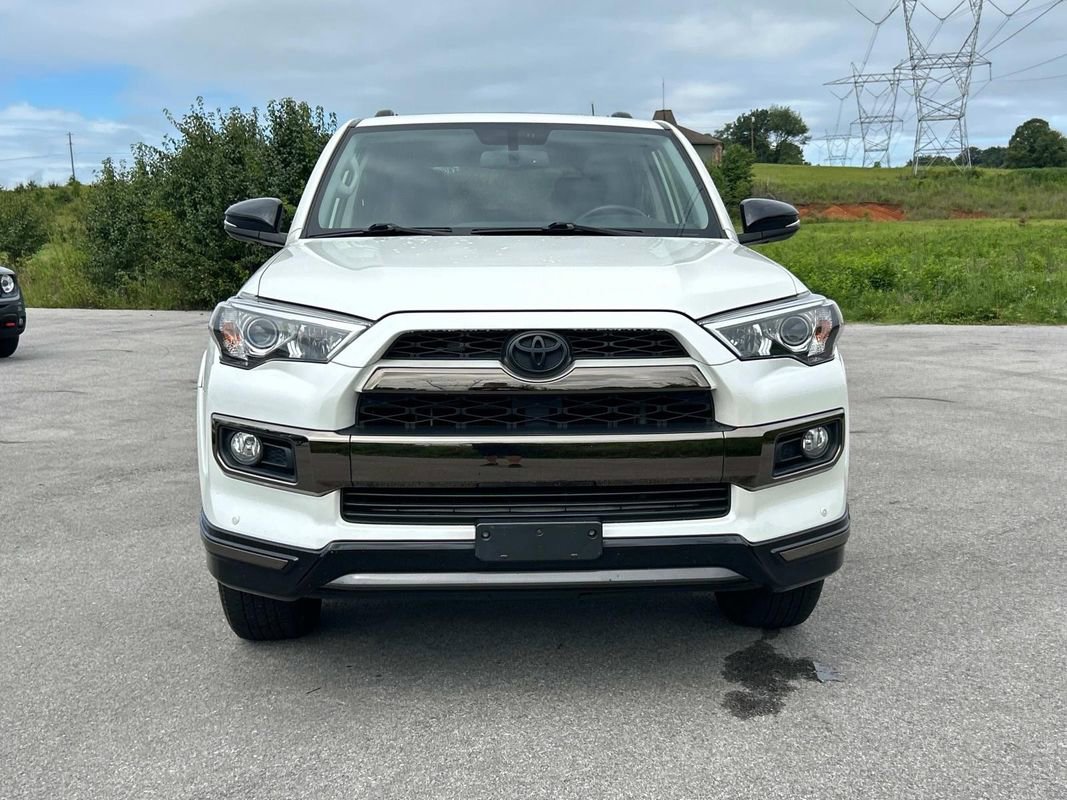Used 2019 Toyota 4Runner Limited image 8