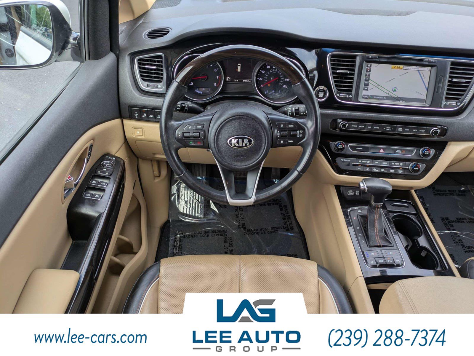 Used 2017 Kia Sedona SX Limited w/ Option Group 030 FWD image 14