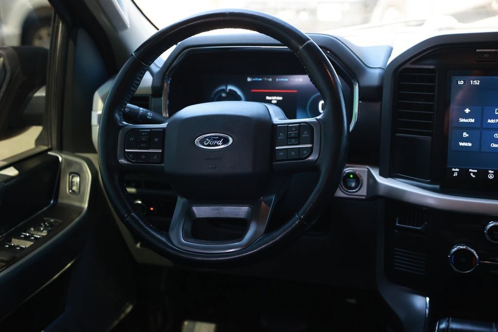 Used 2022 Ford F150 Lightning XLT AWD/4WD image 31