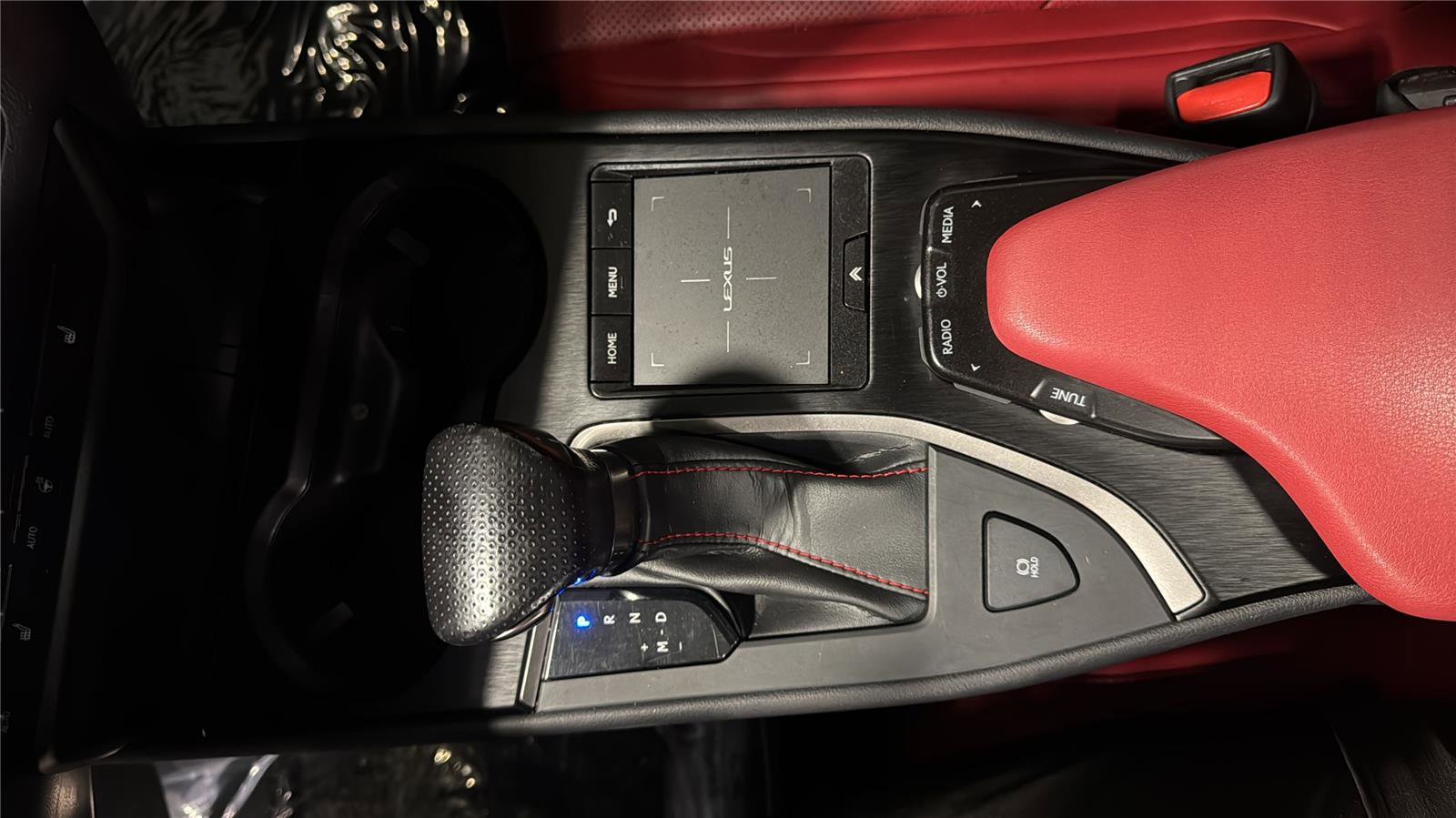 Used 2019 Lexus UX 200 F Sport w/ F Sport Premium Package image 19