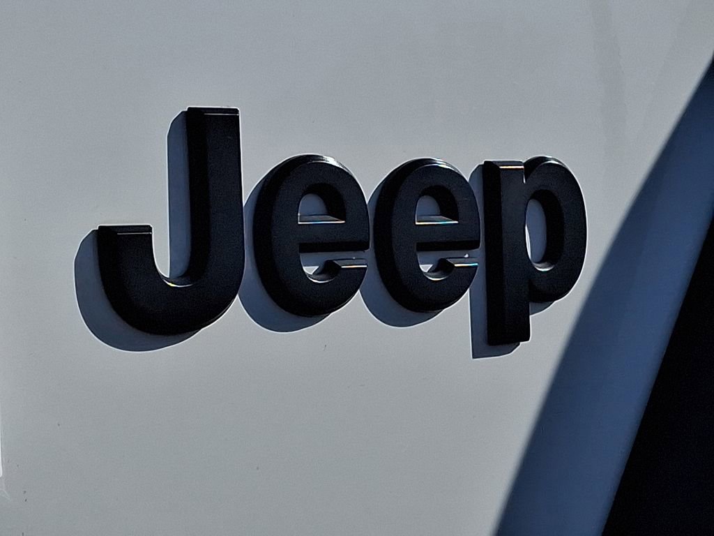 Used 2020 Jeep Wrangler Sport image 30