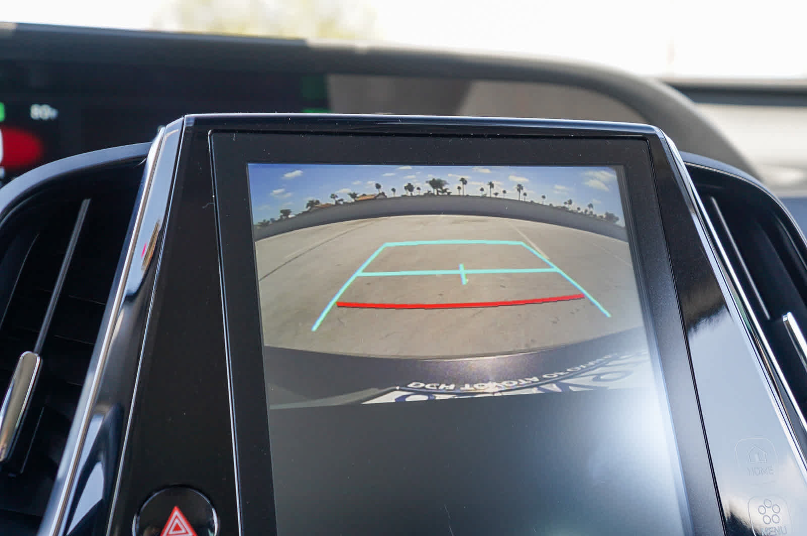 Certified 2021 Toyota Prius Prime XLE w/ Carpet Mat Package (TMS) FWD image 27