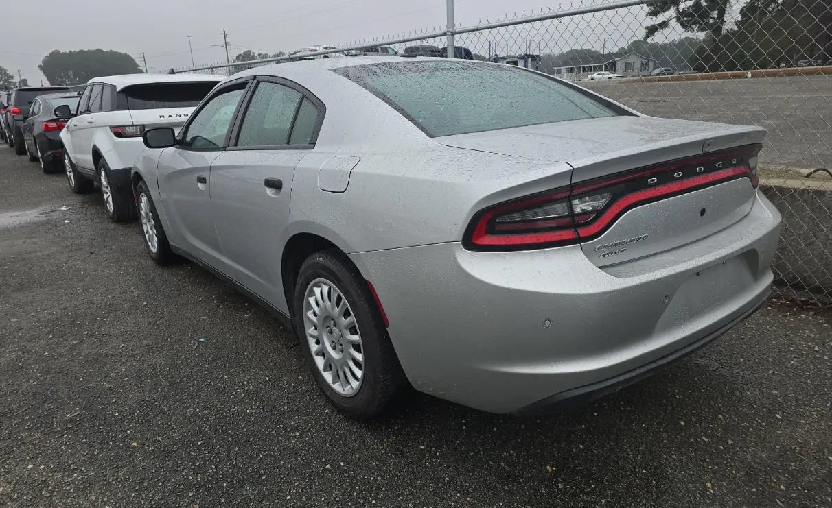 Used 2019 Dodge Charger Police AWD/4WD image 4