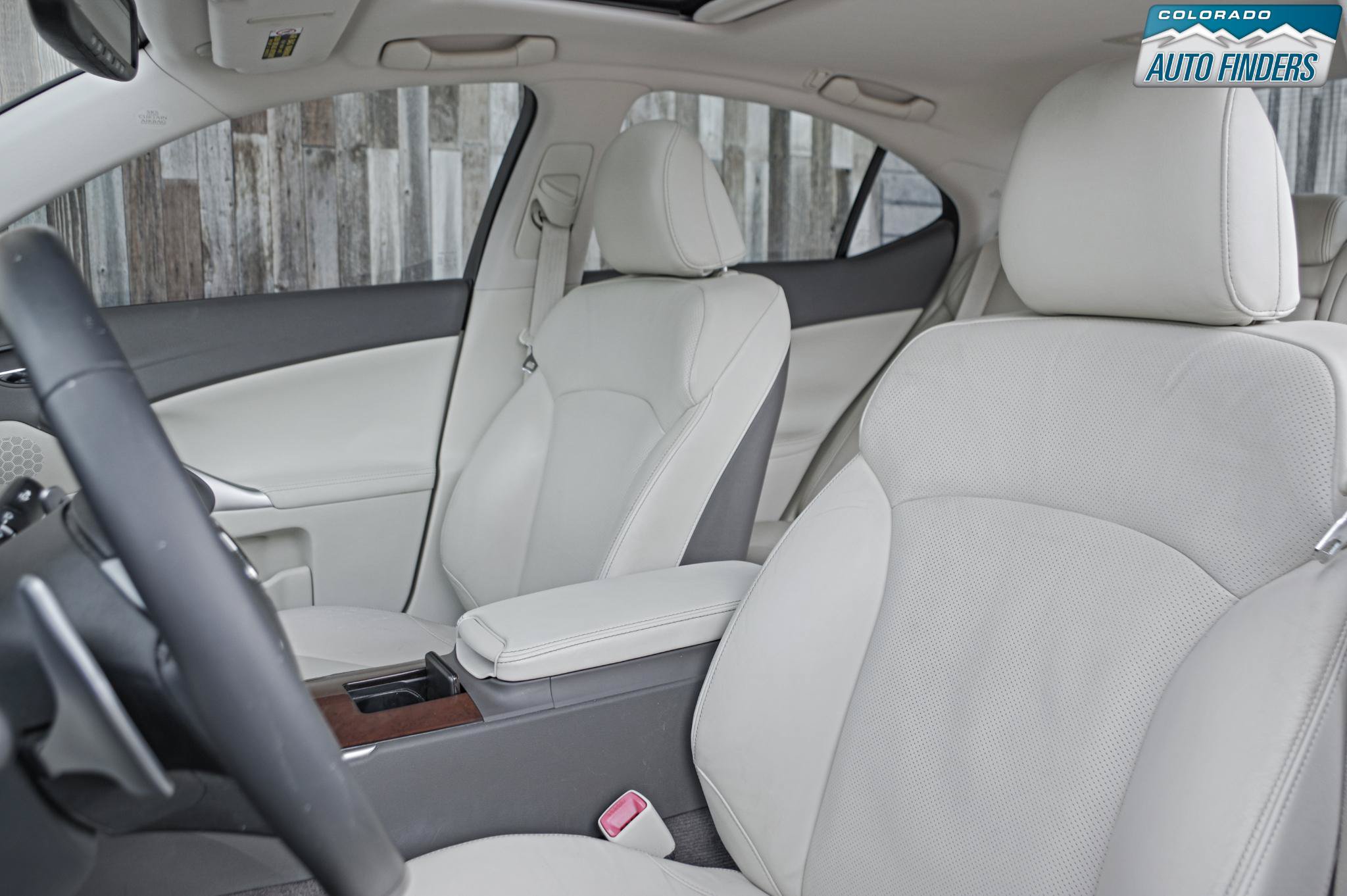 Used 2011 Lexus IS 350 AWD w/ Preferred Accessory Package image 12