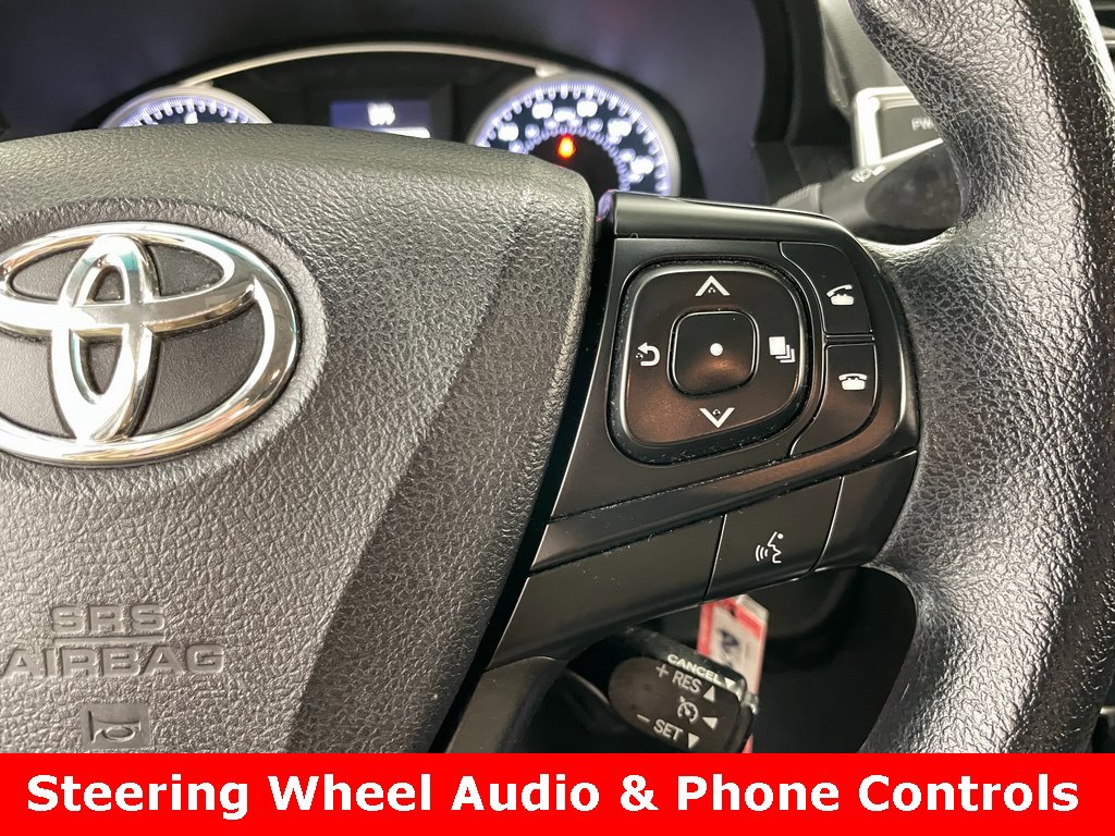 Used 2016 Toyota Camry LE image 23