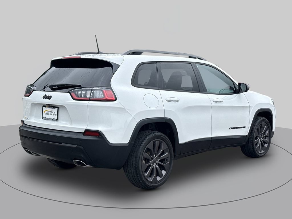 Used 2021 Jeep Cherokee Latitude Lux 80th Anniv w/ Quick Order Package 26U 80TH FWD image 3