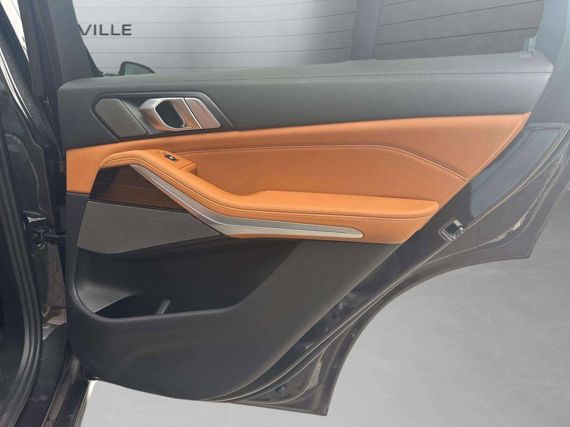 Used 2023 BMW X5 xDrive45e w/ Parking Assistance Package image 49