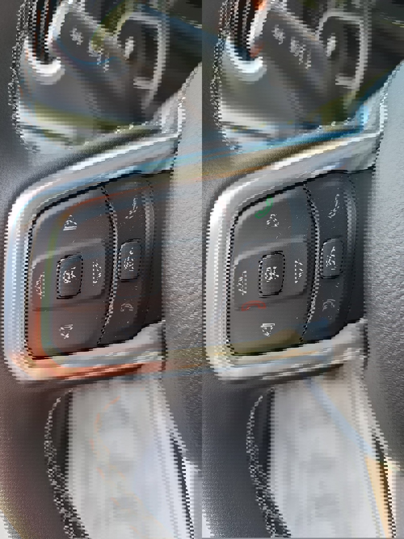 New 2025 Jeep Wrangler Sahara image 14