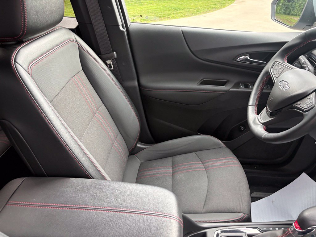 Used 2024 Chevrolet Equinox RS FWD image 29