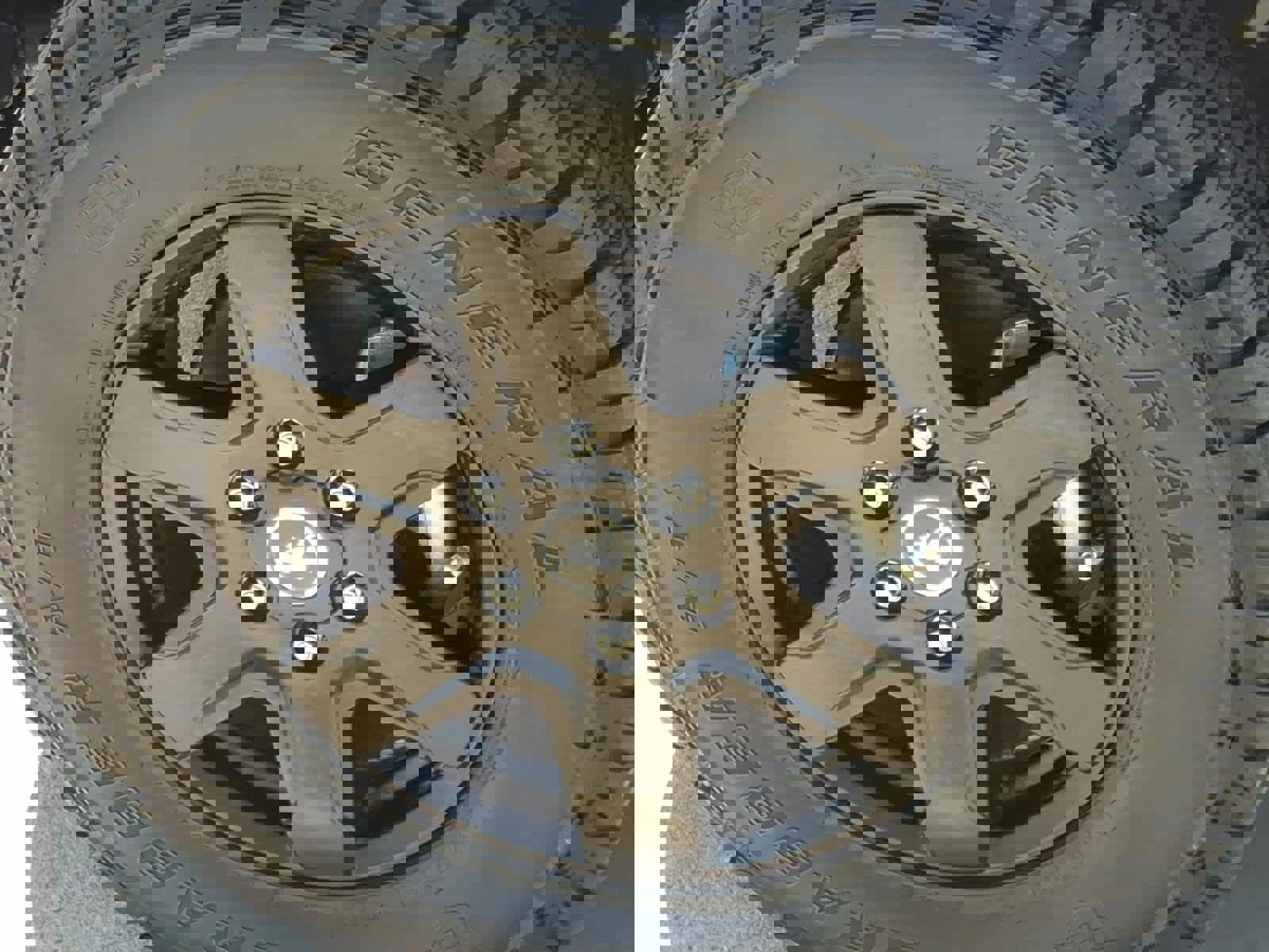 Used 2024 Ford Bronco Black Diamond image 26