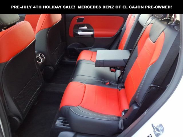 New 2026 Mercedes-Benz GLB 35 AMG 4MATIC image 18