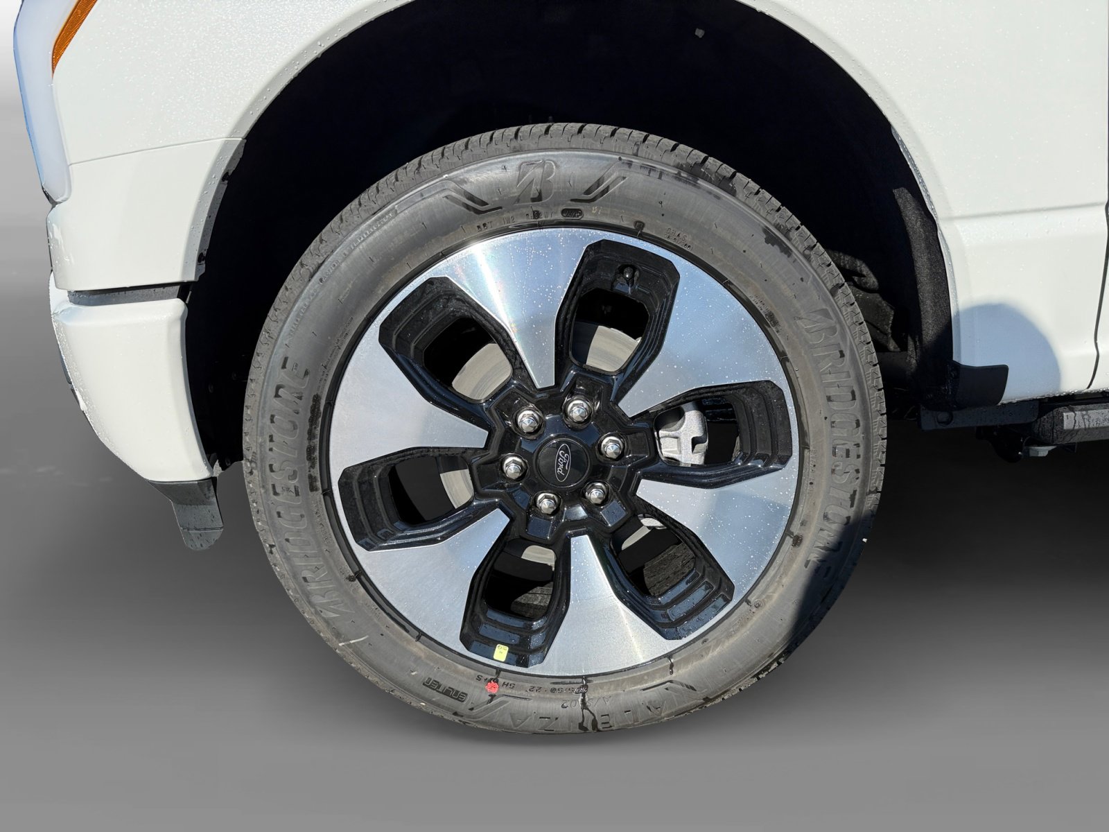 New 2025 Ford F150 Lightning Platinum image 9