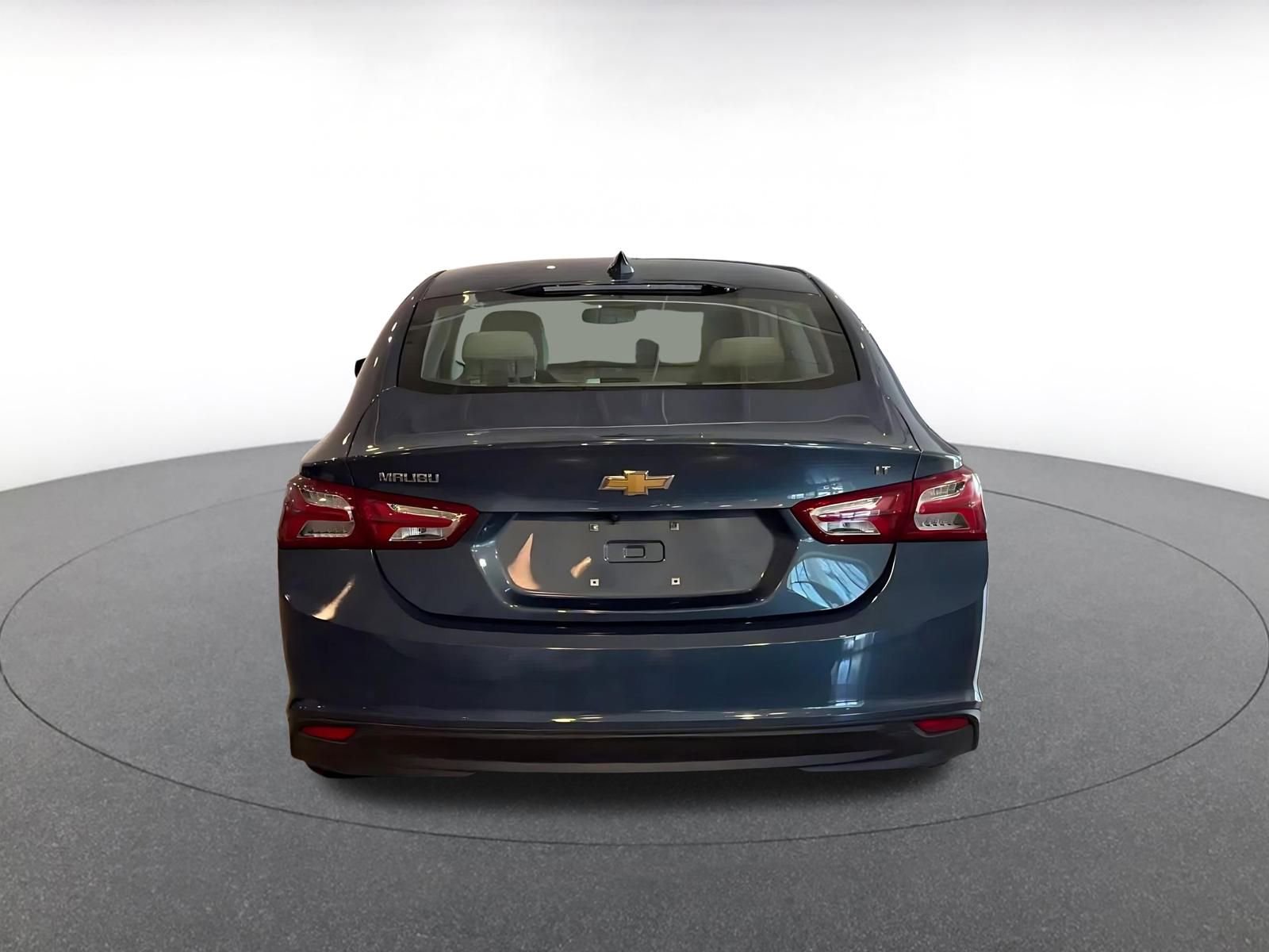 Used 2024 Chevrolet Malibu LT image 12