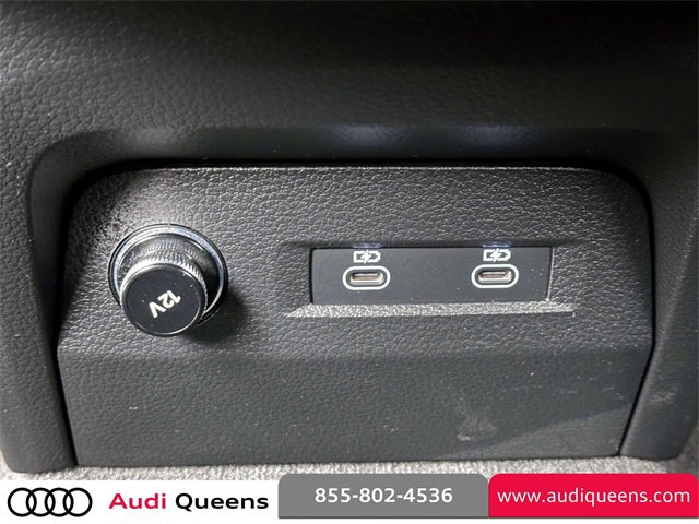 Used 2023 Audi e-tron S Prestige w/ Prestige Package image 15