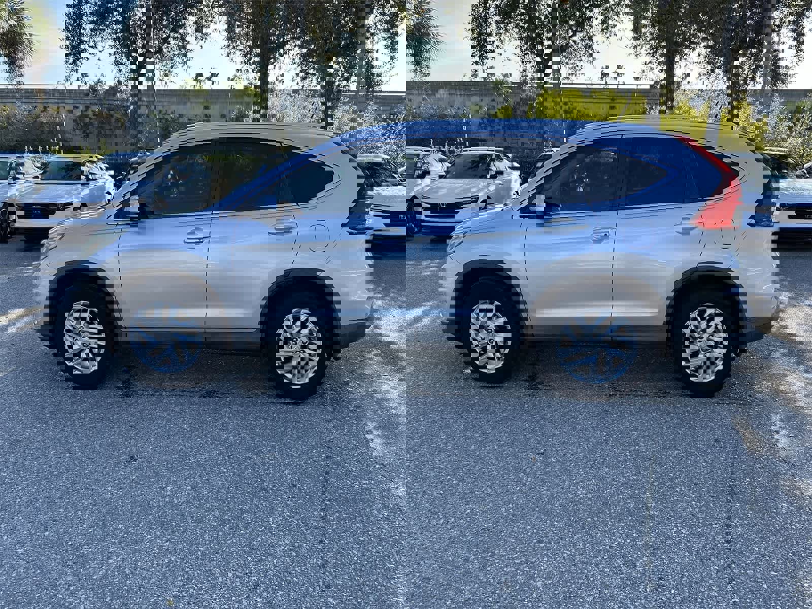 Used 2016 Honda CR-V EX-L image 3