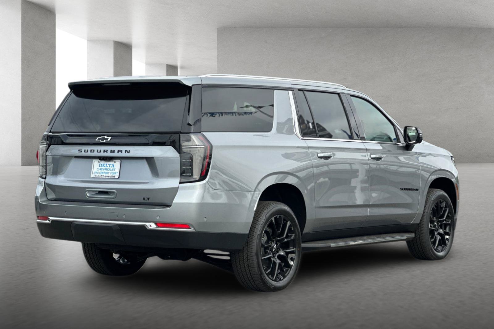 New 2026 Chevrolet Suburban LT AWD/4WD image 4