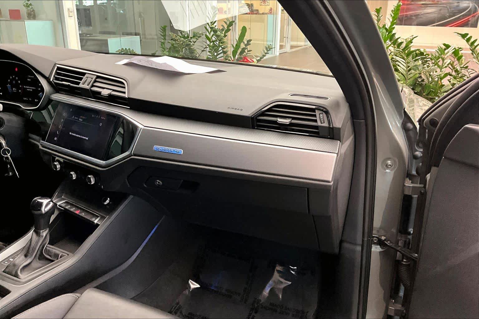 Used 2022 Audi Q3 2.0T Premium Plus AWD/4WD image 19