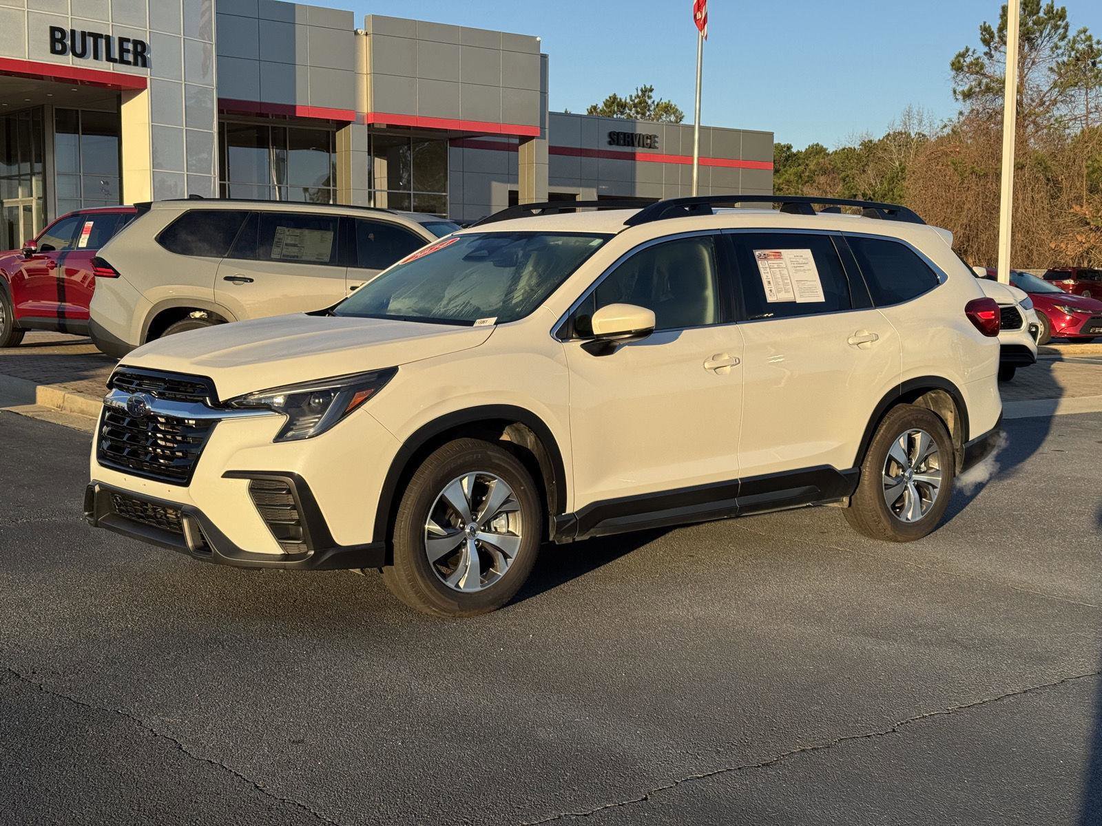 Used 2024 Subaru Ascent Premium w/ Convenience Package