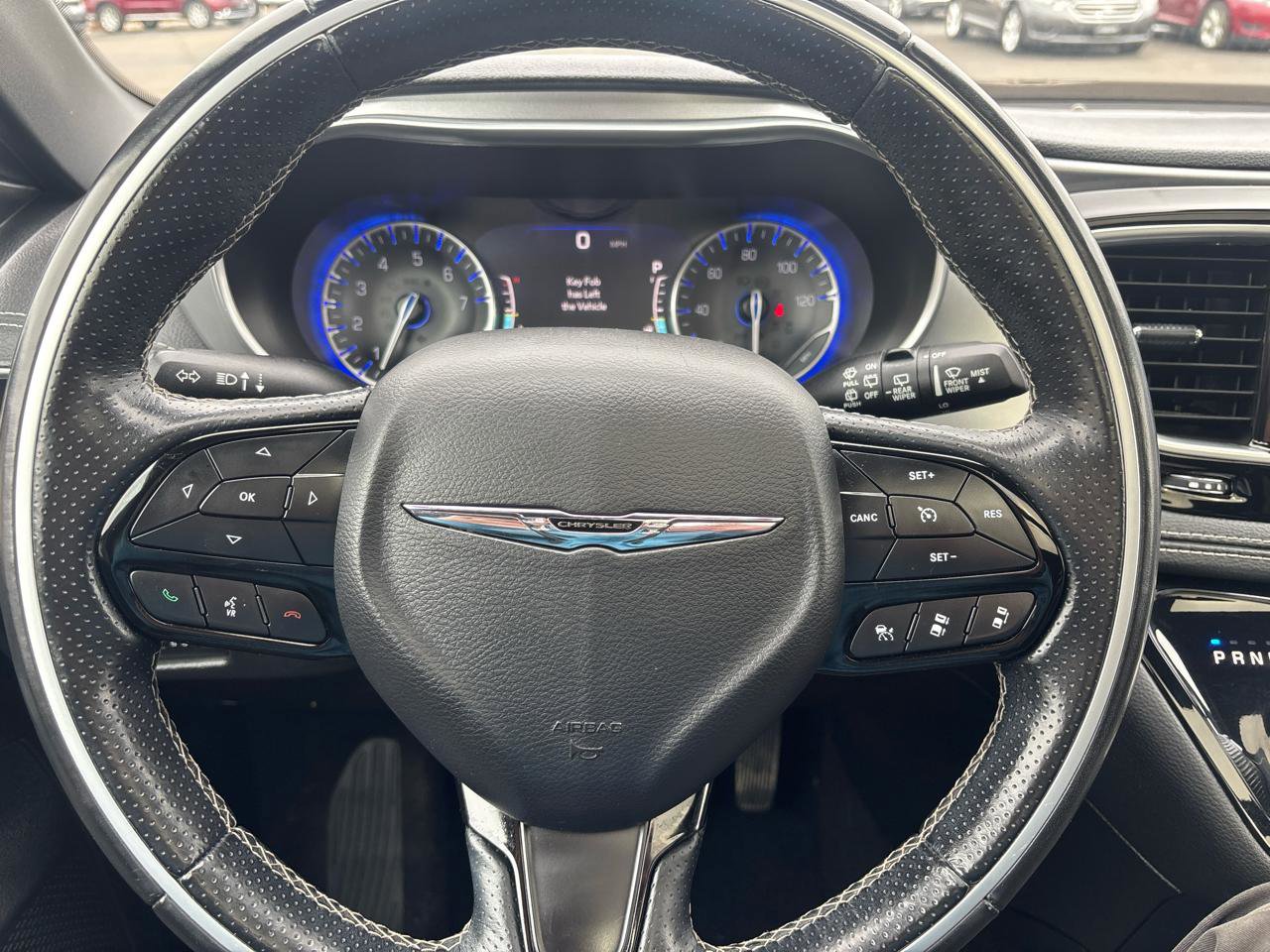 Used 2018 Chrysler Pacifica Limited w/ Advanced Safetytec Group image 16