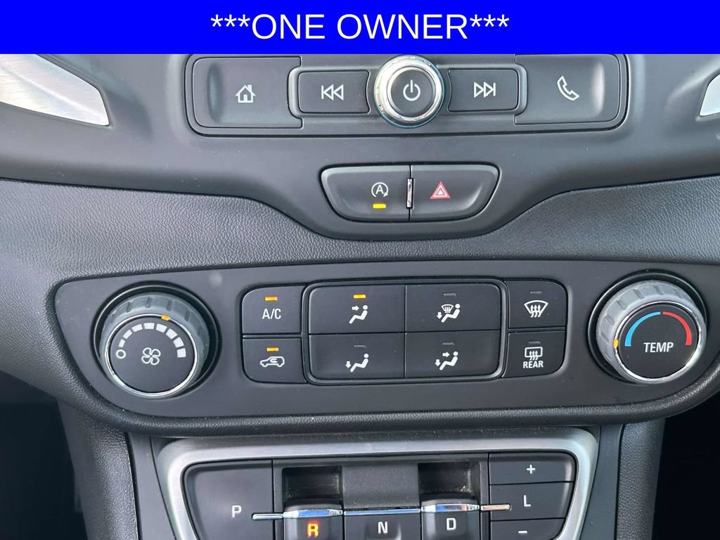 Used 2024 GMC Terrain SLE AWD/4WD image 18