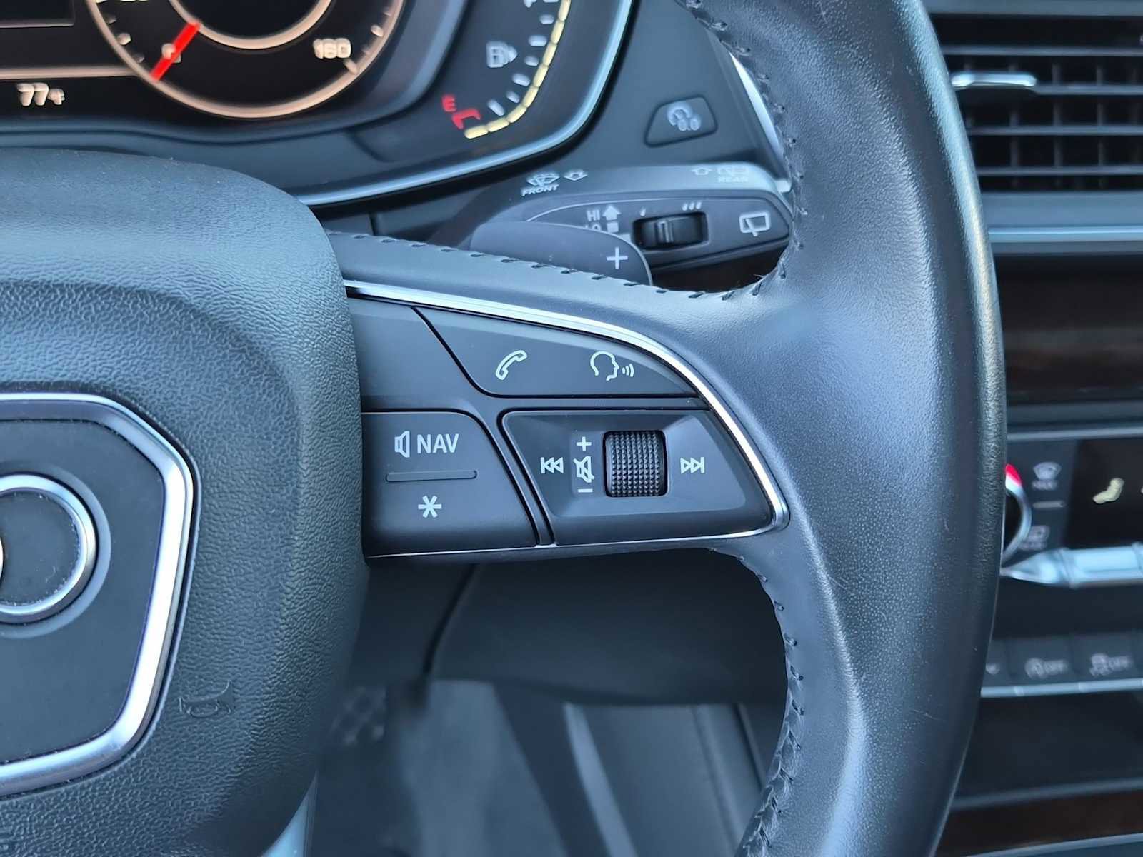 Used 2019 Audi Q5 2.0T Premium Plus w/ Premium Plus Package image 22