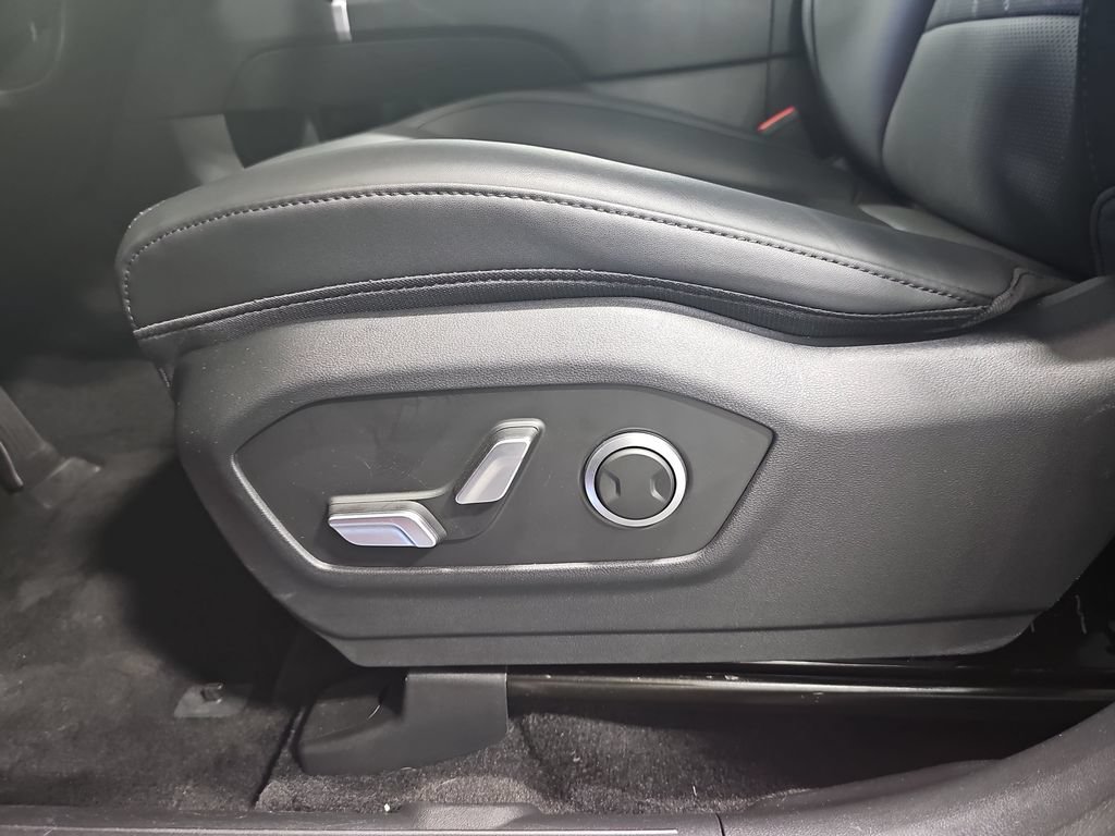 Certified 2026 Hyundai Santa Fe SEL AWD/4WD image 29