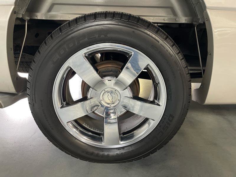Used 2006 Chevrolet Silverado 1500 SS RWD image 20