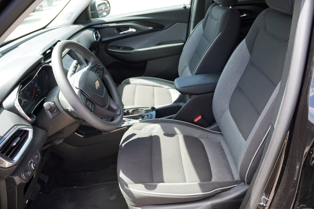Certified 2023 Chevrolet TrailBlazer LT FWD image 4