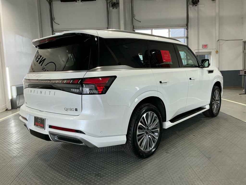 Used 2025 INFINITI QX80 Sensory image 57