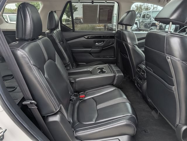 Used 2025 Honda Pilot Touring image 31