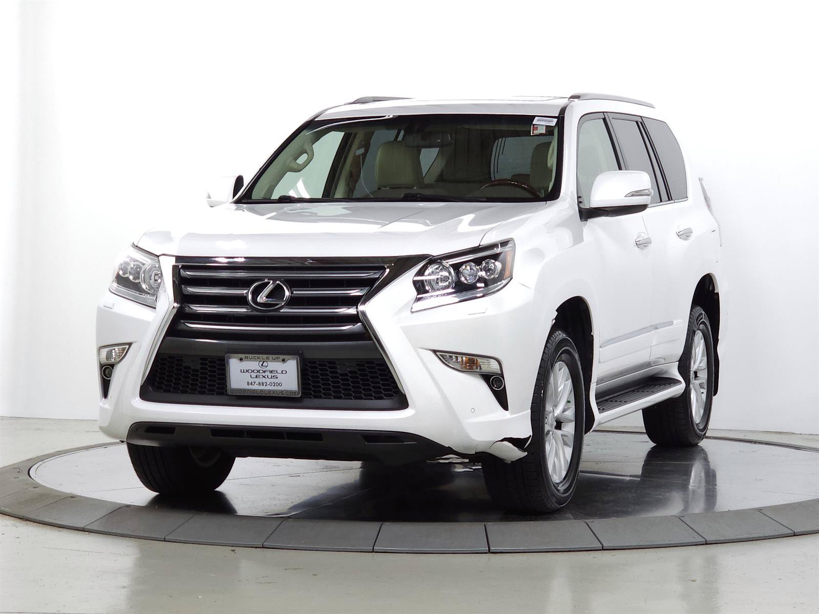 Used 2017 Lexus GX 460 Premium w/ Premium Package AWD/4WD image 3