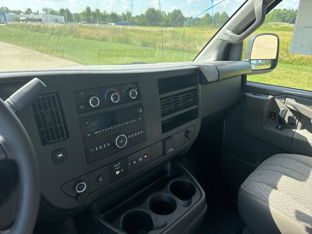 New 2025 Chevrolet Express 2500 w/ Driver Convenience Package RWD image 20
