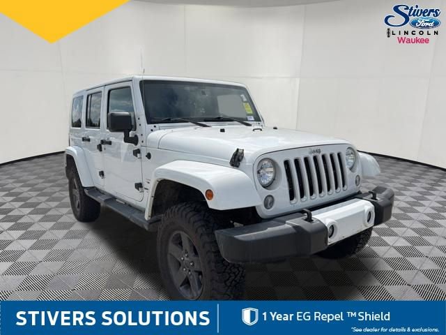 Used 2016 Jeep Wrangler Unlimited Sahara w/ Connectivity Group AWD/4WD image 3
