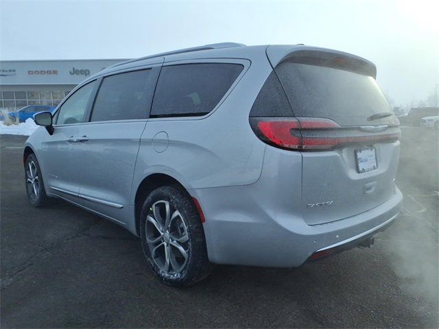 New 2026 Chrysler Pacifica Pinnacle image 5