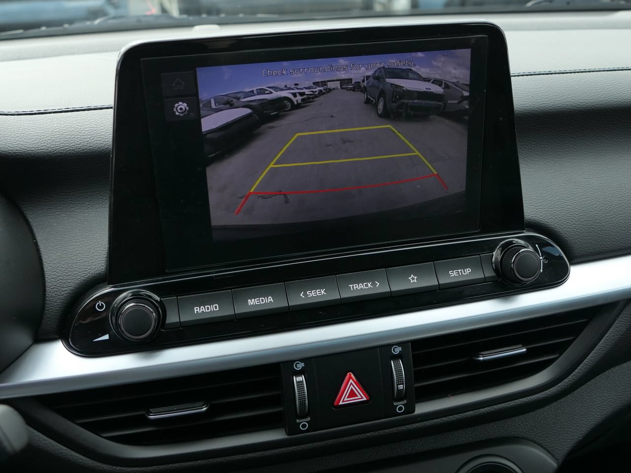 Used 2024 Kia Forte LXS w/ LXS Technology Package FWD image 17